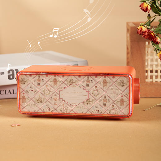 大英博物馆 圣诞系列 胡桃夹子 圣诞 白噪音蓝牙音响无线充氛围灯 商品图3