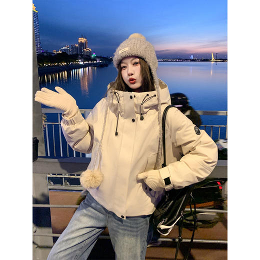 <曾小咸推荐> 现货秒杀！微信超特价！羽绒服90白鸭绒冲锋衣 日常689.99 立减320 秒杀369.99！ 商品图1