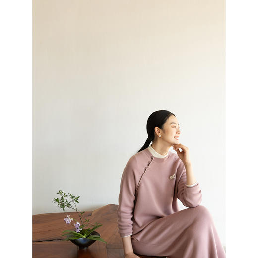 牧衣游原创 纯净羊毛毛织套头衫冬新款软糯简约复古文艺上衣 锦婳 商品图1