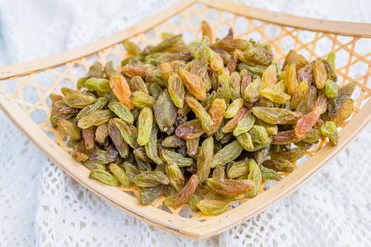 新疆葡萄干红香妃 绿香妃 夏黑 无核白葡萄干， 商品图5