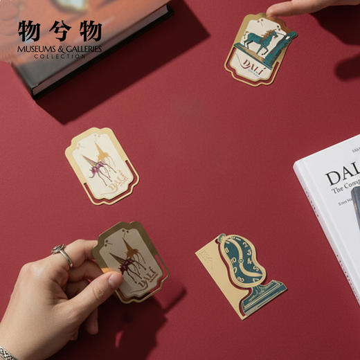 物兮物 达利宇宙 时间之舞系列 太空象系列 凯旋之象系列 独角兽系列 金属书签 商品图0