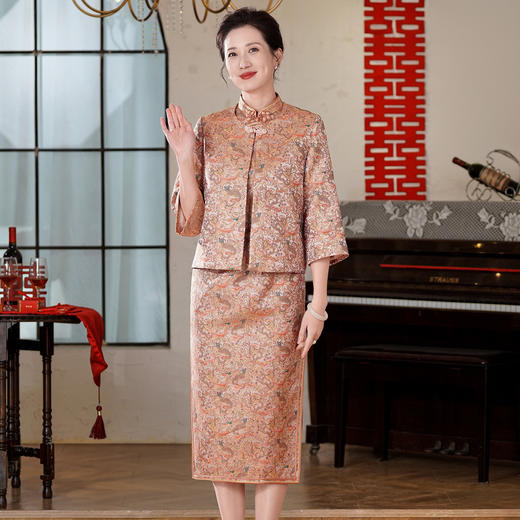 A60665年轻妈妈旗袍裙2025年春夏新款新中式喜婆婆婚宴礼服中长款 商品图1