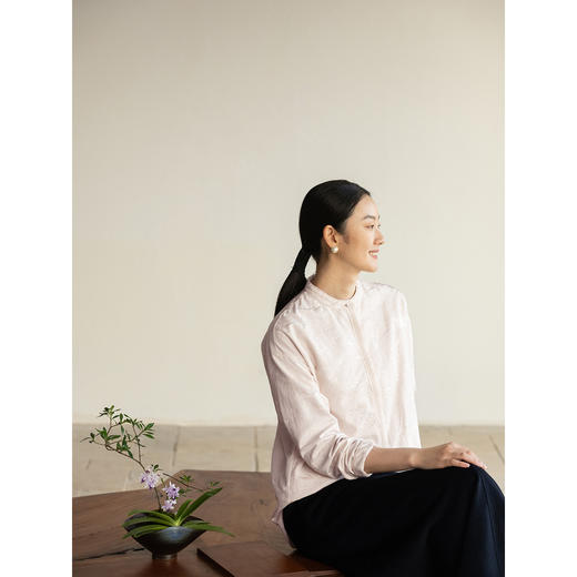 牧衣游原创 28姆米重磅提花丝棉衬衫简约气质粉色文艺衬衣 净尘客 商品图3