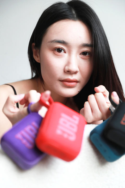 小个头大能量！！四代目防水无线蓝牙音响户外便携低音炮C120188 商品图0