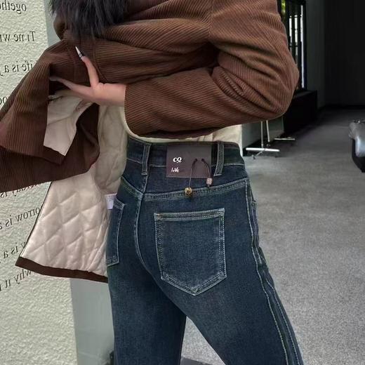 🔥🔥【2025爆款牛仔】磨毛绒立体微喇裤～9619女神秋冬磨毛微喇裤-喜出 商品图1