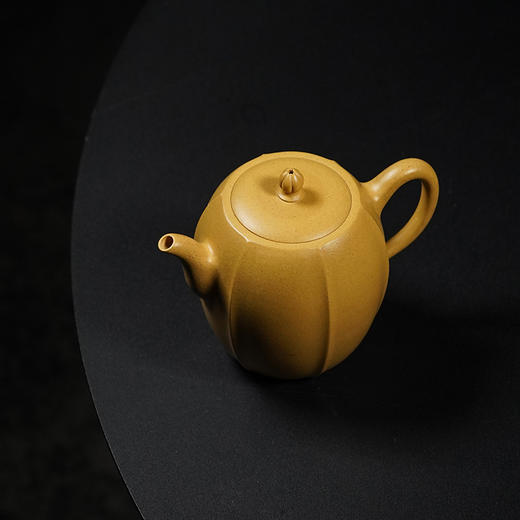 龙德堂陶艺 汤宣武制《卡罗塔》克什米尔鸡油黄 280cc 库存请咨询客服 商品图2