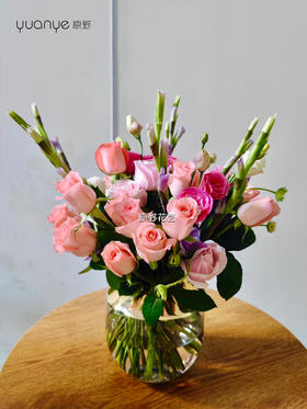 玫瑰混搭（含花瓶）