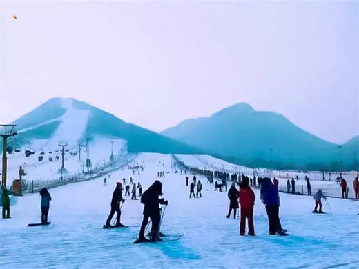 【云佛山滑雪1日】全天畅滑，体验冰雪狂欢，京郊性价比最高的雪场 商品图5