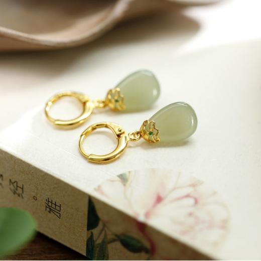 丁摩 天然和田青玉耳环耳扣女足银玉石耳坠复古精致水滴耳饰5ZF-55133 商品图1