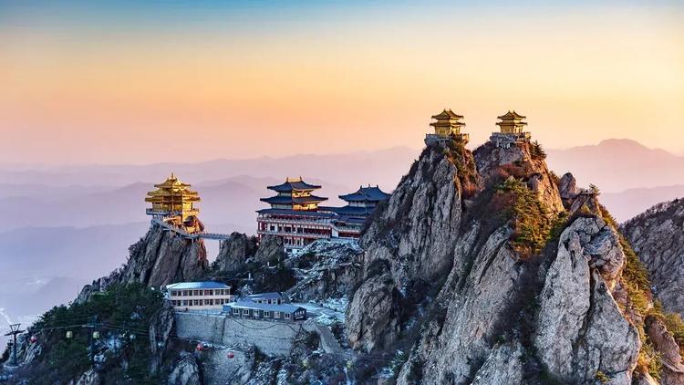 【秘境中原】 老君山+中岳嵩山+龙门石窟+少林寺+风穴寺5日（价格为定金）