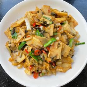 “阿德童年”冬笋冬腌菜炒肉