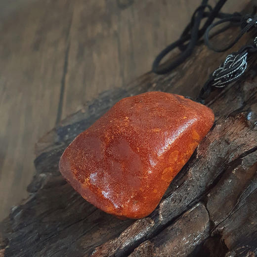 【天然正品】天然无杂裂满蜜鸡油黄随形平安无事牌老蜜蜡吊坠项链281125NJM08 特价 商品图4