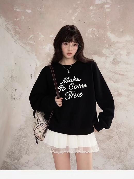 【工艺卫衣】egg品牌爆款～重工～精致手工钉珠宽松短款卫衣-喜出 商品图0