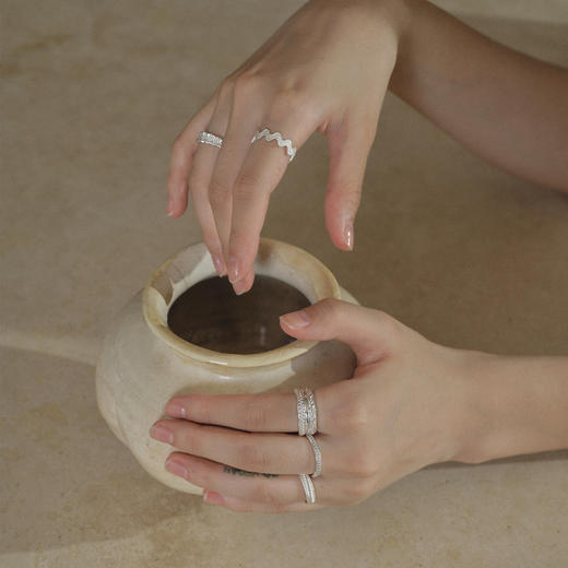 SOFT ROOM	波浪花边织带戒指 商品图0