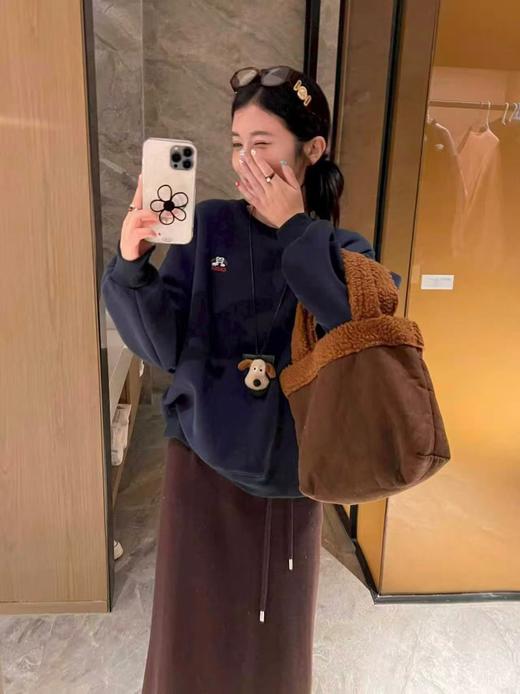 🔥🔥🔥奥粒绒【重工刺绣】95%棉 2025 爆款可爱狗狗加绒宽松短款卫衣-喜出 商品图2