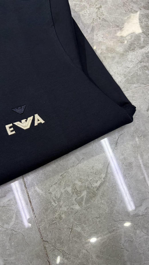 阿玛尼圆领衫。蓝色白色黑色。 商品图7