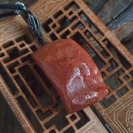 【天然正品】天然无杂裂满蜜鸡油黄随形平安无事牌老蜜蜡吊坠项链281125NJM08 特价 商品图7