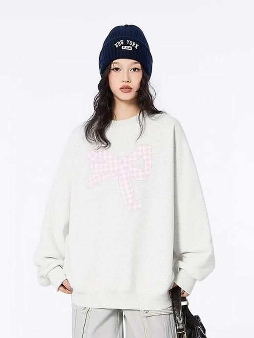 🔥🔥【潮牌卫衣】圆领牛奶绒～格子粉蝴蝶结宽松加绒卫衣-喜出 商品图0