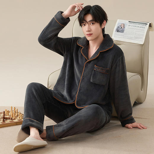 雀说 冬季保暖加绒加厚柔软珊瑚绒男士睡衣 商品图1