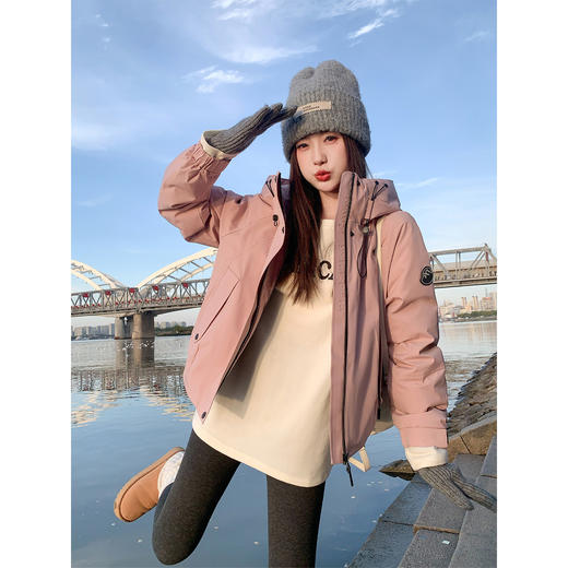 <曾小咸推荐> 现货秒杀！微信超特价！羽绒服90白鸭绒冲锋衣 日常689.99 立减320 秒杀369.99！ 商品图3