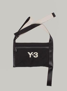 中性款信封包he