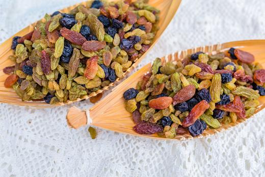 新疆葡萄干红香妃 绿香妃 夏黑 无核白葡萄干， 商品图13