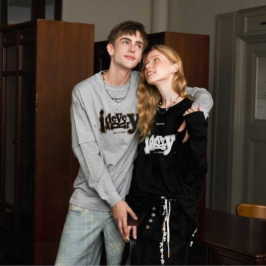 【新品福利限量秒杀🔥】IDEVERRAY陈立农后台私服同款新品人工闪钻假两件长袖 商品图3