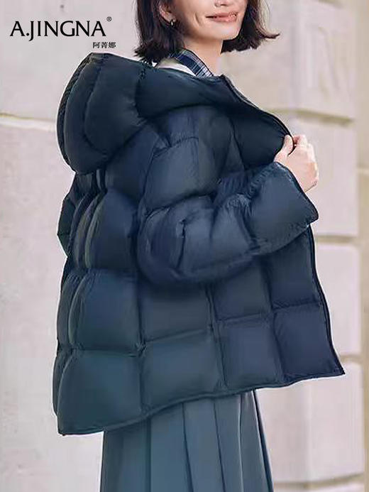 【 方格绗线】阿菁娜冬冬季新款方格绗线羽绒服星朵绒轻盈保暖连帽休闲F30D216023 商品图5