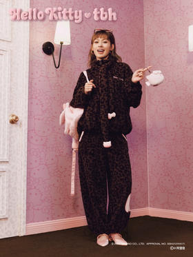 官网599！野兽家同款KITTY豹纹联名款可丽绒家居服套装  立领围巾领/撞色娃娃领 甜美可爱减龄温暖