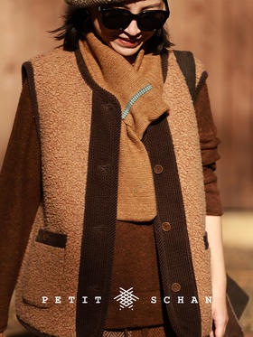 PETIT SCHAN小闪 CLO#977 Warm and Goofy 暖憨憨 复古羊羔毛撞色马甲