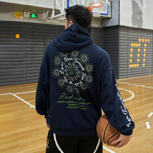 LUSHISI向阳而生主题秋冬恒温暖皮抓绒运动休闲连帽卫衣美式印花 商品图4