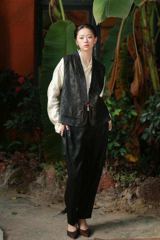 漫物记拼接花扣马甲mwj-w304 商品图0