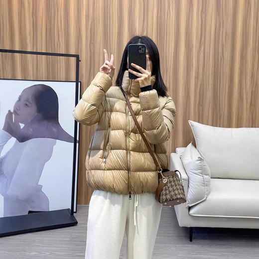 丁摩 高端90白鸭绒立领加厚韩版宽松亮面短款羽绒服女冬装外套潮5ZF-1006 商品图0