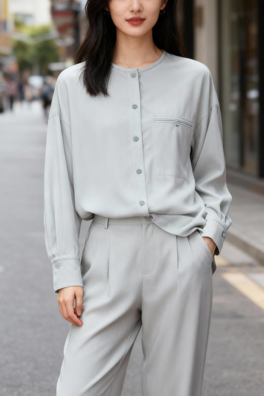 极简诧寂风羊毛梭织圆领单口袋长袖衬衫 商品图2