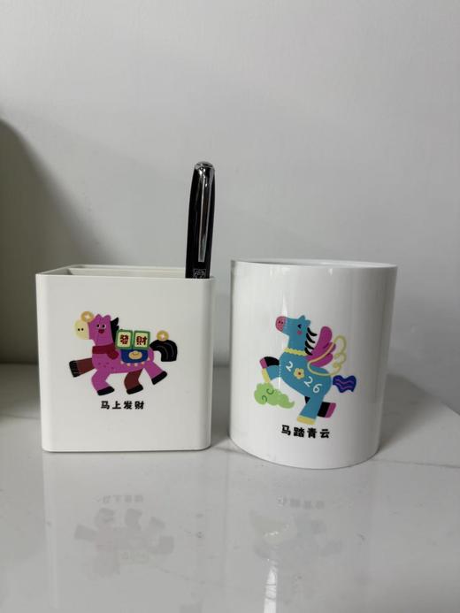 亚克力笔筒 商品图3