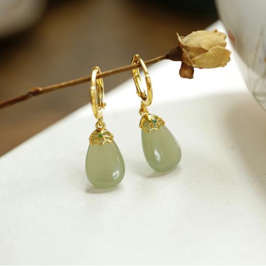 丁摩 天然和田青玉耳环耳扣女足银玉石耳坠复古精致水滴耳饰5ZF-55133 商品图3