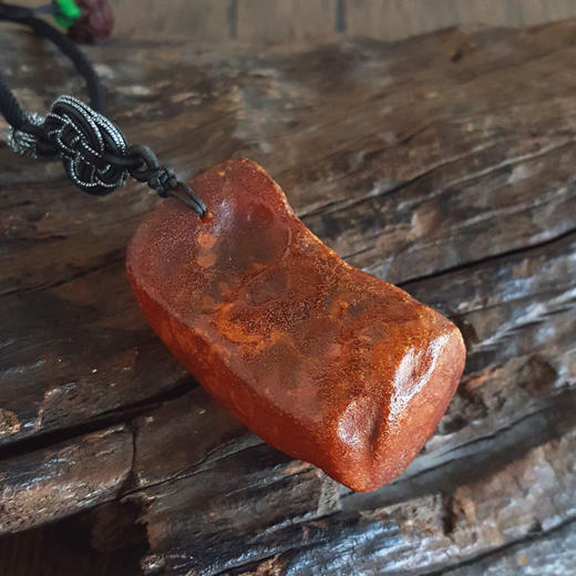 【天然正品】天然无杂裂满蜜鸡油黄随形平安无事牌老蜜蜡吊坠项链281125NJM08 特价 商品图6