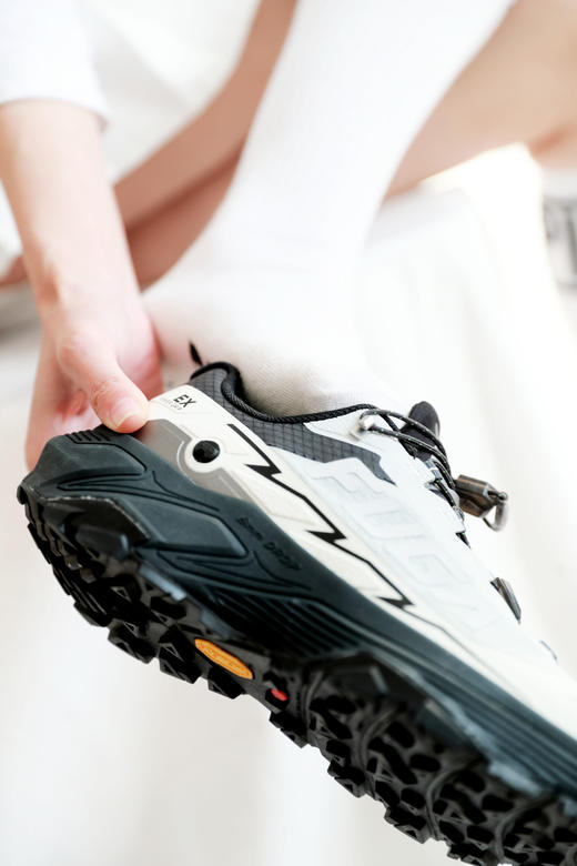 三代目爬坡，松弛感越野跑步鞋。情侣户外缓震专业跑山鞋C120158 商品图8