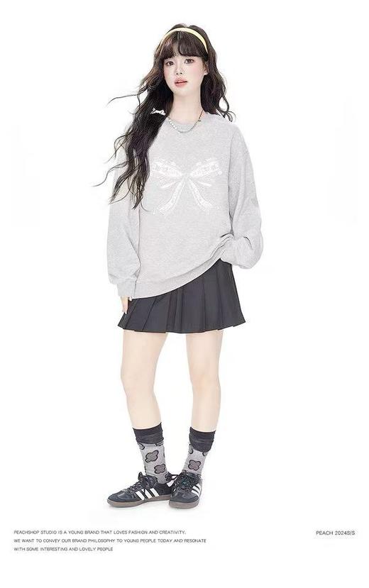 🔥🔥【潮牌卫衣】圆领牛奶绒～蝴蝶结印花加绒牛奶绒卫衣-喜出 商品图0