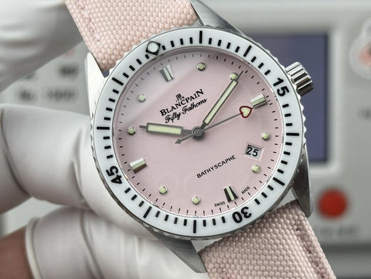 Noob official➕宝珀-38mm五十寻5100-1130系列   [官方尺寸38mm]  高科技缎面陶瓷光泽亮丽、高硬度、不变色、不沾污、不易磨损。【表壳】牙圈对版，立体感强，永不退色❕❕❕ 商品图3