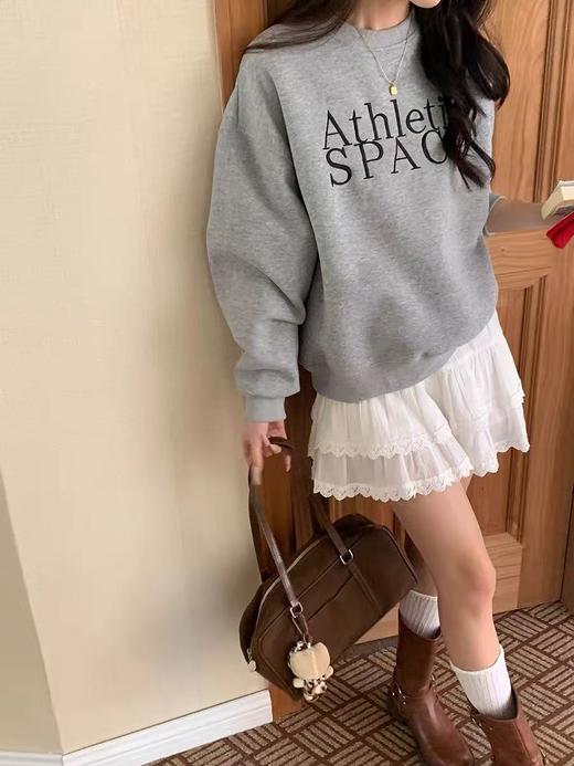 【工艺卫衣】egg品牌爆款～重工刺绣～精致字母刺绣宽松短款卫衣-喜出 商品图1