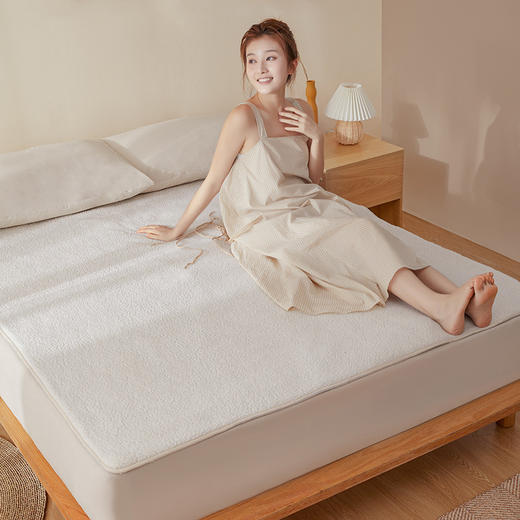 凛冬刚需‼️Forestlife双面电热毯‼️棉麻亲肤➕羊羔绒柔软的舒适睡感👍安心保障，在冬天还你一个干爽舒适的被窝🌈限量可水洗款🔖 商品图3