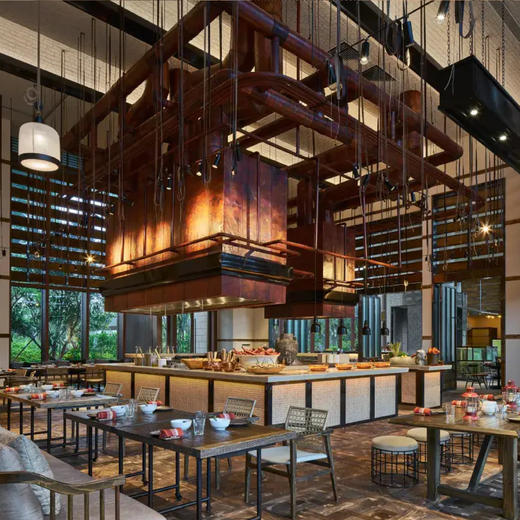 2晚/3晚【三亚保利瑰丽酒店】三亚度假胜地，沉浸碧海蓝天，家庭/情侣度假推荐~享鸡尾酒小食、水上项目、室内高尔夫体验，专业家庭旅拍等专享礼遇~ 商品图4