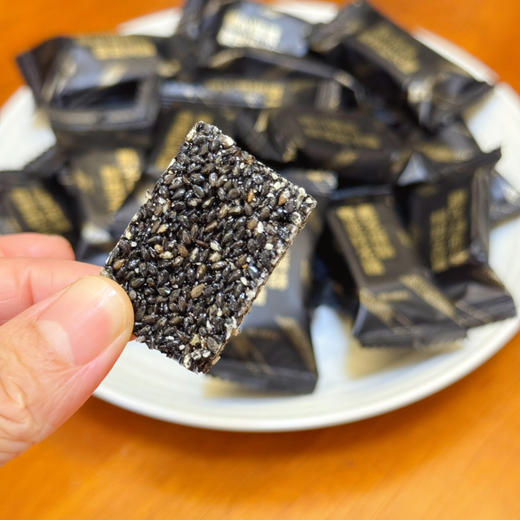 【黄老五低GI配方南瓜籽酥/黄老五奇亚籽无糖黑芝麻酥】黄老五龙头企业匠心作 低 GI 认证南瓜籽酥   黑芝麻＋奇亚籽双重高营养酥脆不腻口  高膳食纤维无负担  独立包装便携带 商品图8