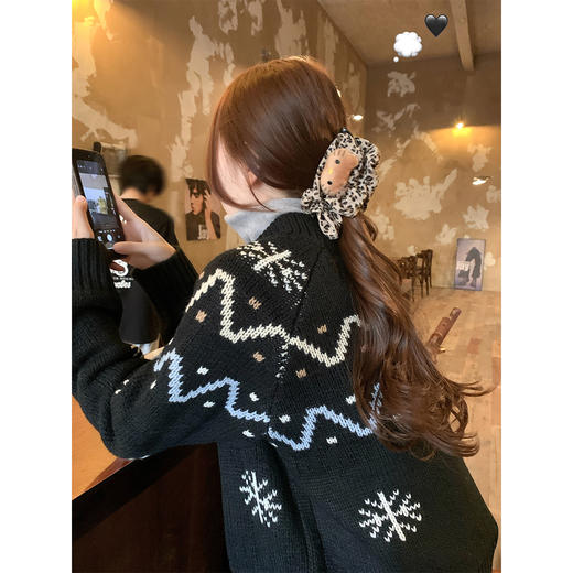 <曾小咸推荐>现货秒杀！微信超特价！费尔岛黑色拉链毛衣开衫 日常229.99 立减130 秒杀99.99！ 商品图3