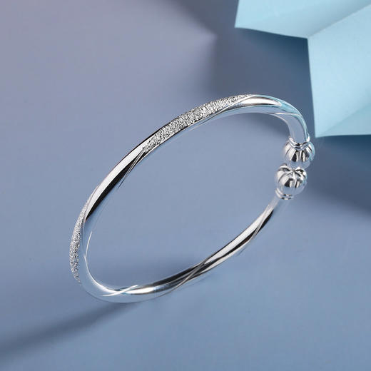 【宏艺珠宝】星砂缠枝·足银手镯 商品图0