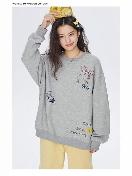 🔥🔥【潮牌卫衣】圆领牛奶绒～情侣款蝴蝶结印花加绒卫衣-喜出 商品图0