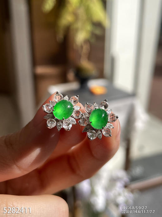 5282411，蛋面耳钉。具体价格微信咨询 商品图5