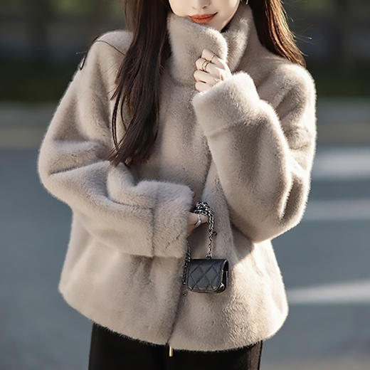 ORIGNAL&CO欧貂绒连帽马甲和短款大衣合集  高级老钱风 上身格外温暖 商品图1