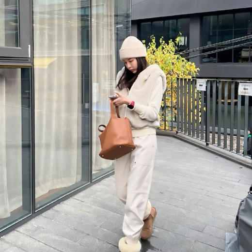 ORIGNAL&CO欧貂绒连帽马甲和短款大衣合集  高级老钱风 上身格外温暖 商品图2